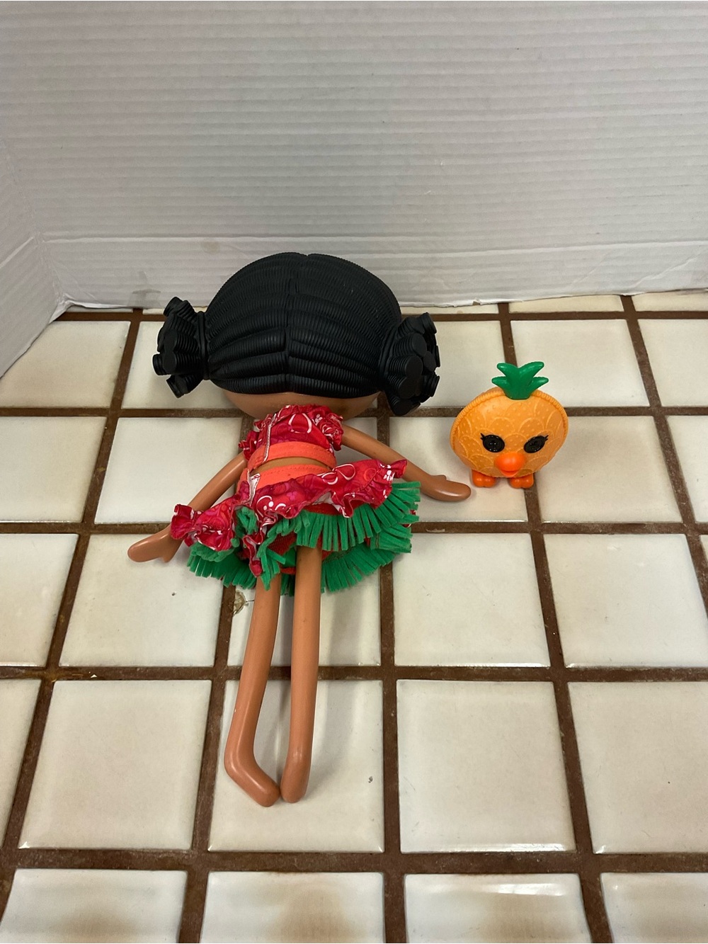 Lalaloopsy Mango Tiki Wiki Doll - Picture 3 of 3